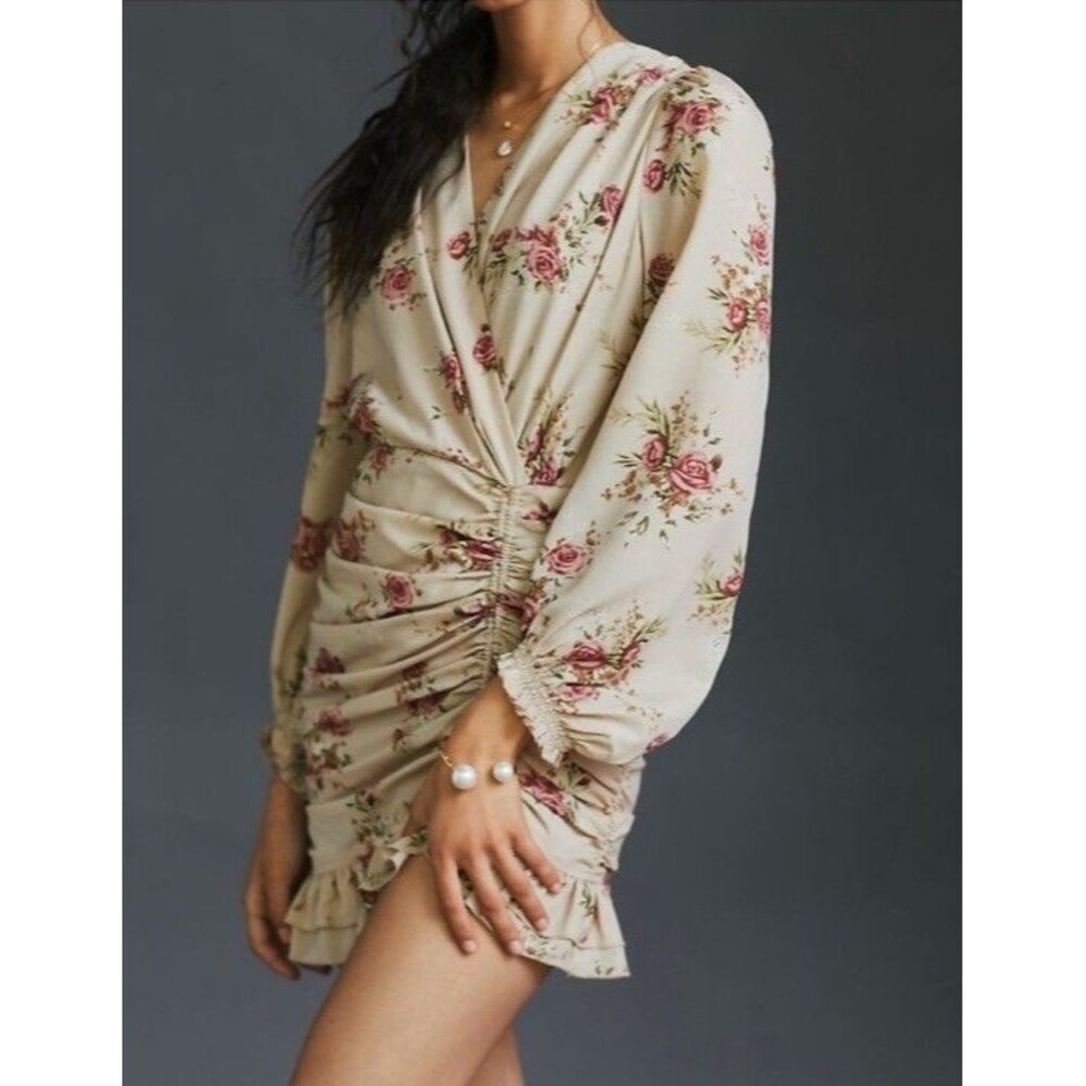 En Saison Ruched Floral Mini Dress Women’s M Tan Pink Boho Romantic